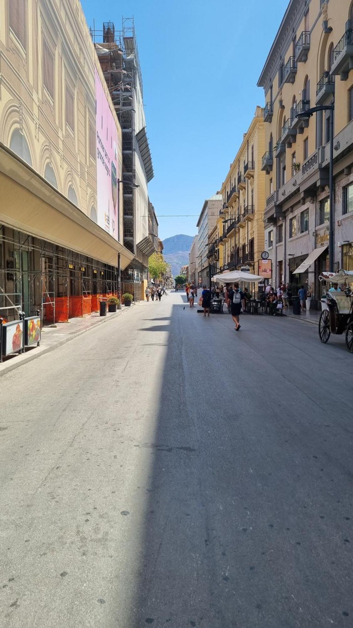 Enne'S Apartments In The Heart Of Palermo Exterior photo